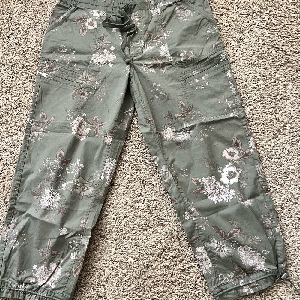 Democracy Olive Floral Pants